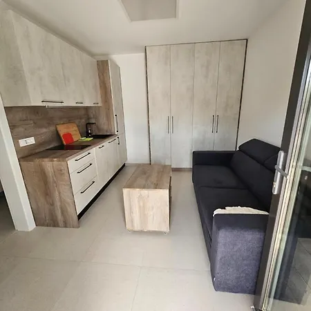 Casa de Férias Family Friendly House With A Swimming Pool Seline, Paklenica - 23560